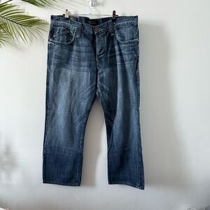 Rock & Republic Men’s Blue Straight Jeans with Vintage fade and whispering